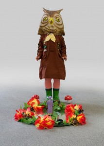 twist_me_turn_me_show_me_an_elf_i_looked_in_the_water_and_saw_myself_nicki_mccubbing_2008_photo_by_ed_horwich Nicky McCubbing