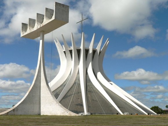 Deja View: Seven Liverpool-alike Buildings